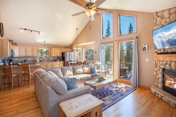 Smart TV, fireplace, video games, DVD player