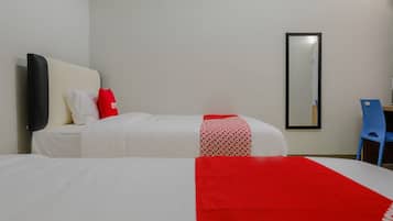 Deluxe Twin Room | Free WiFi, bed sheets