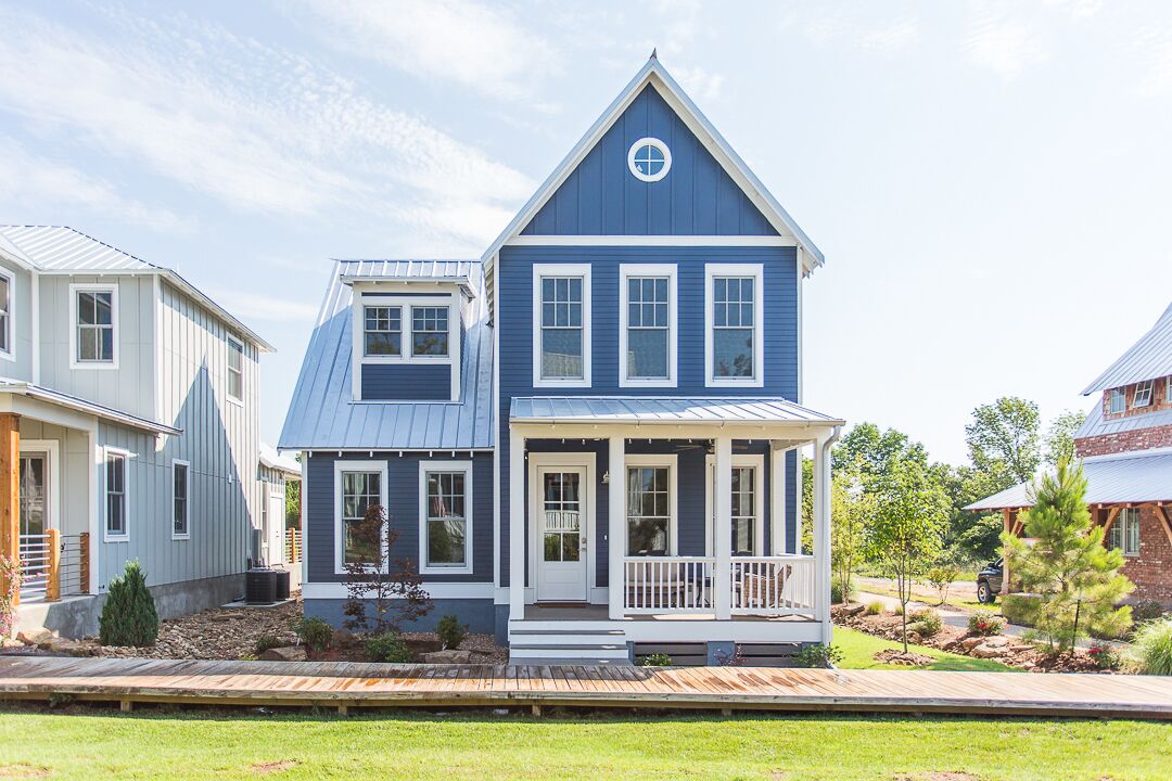 Carlton Landing! New Cottage perfectly located right on the Boardwalk