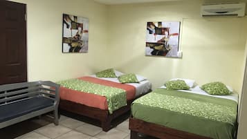 Standard Room | Free WiFi, bed sheets