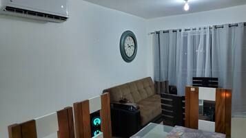 Smart TV, stereo