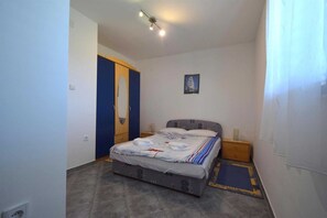1 habitación, wifi gratis y ropa de cama 