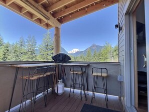 Exterior - Little Big Fish (Packwood)