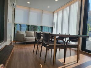 Room (101) | Living area | LCD TV - DK Sea Side Pension (Namhae)