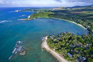 Liegestühle, Strandtücher