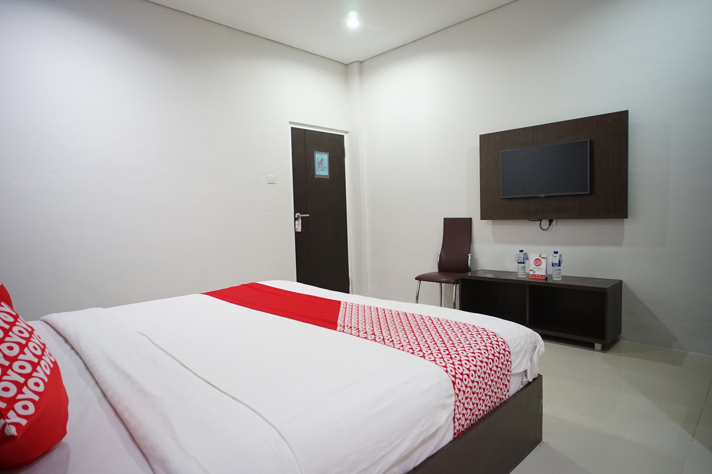 standard double room | free wifi, bed sheets