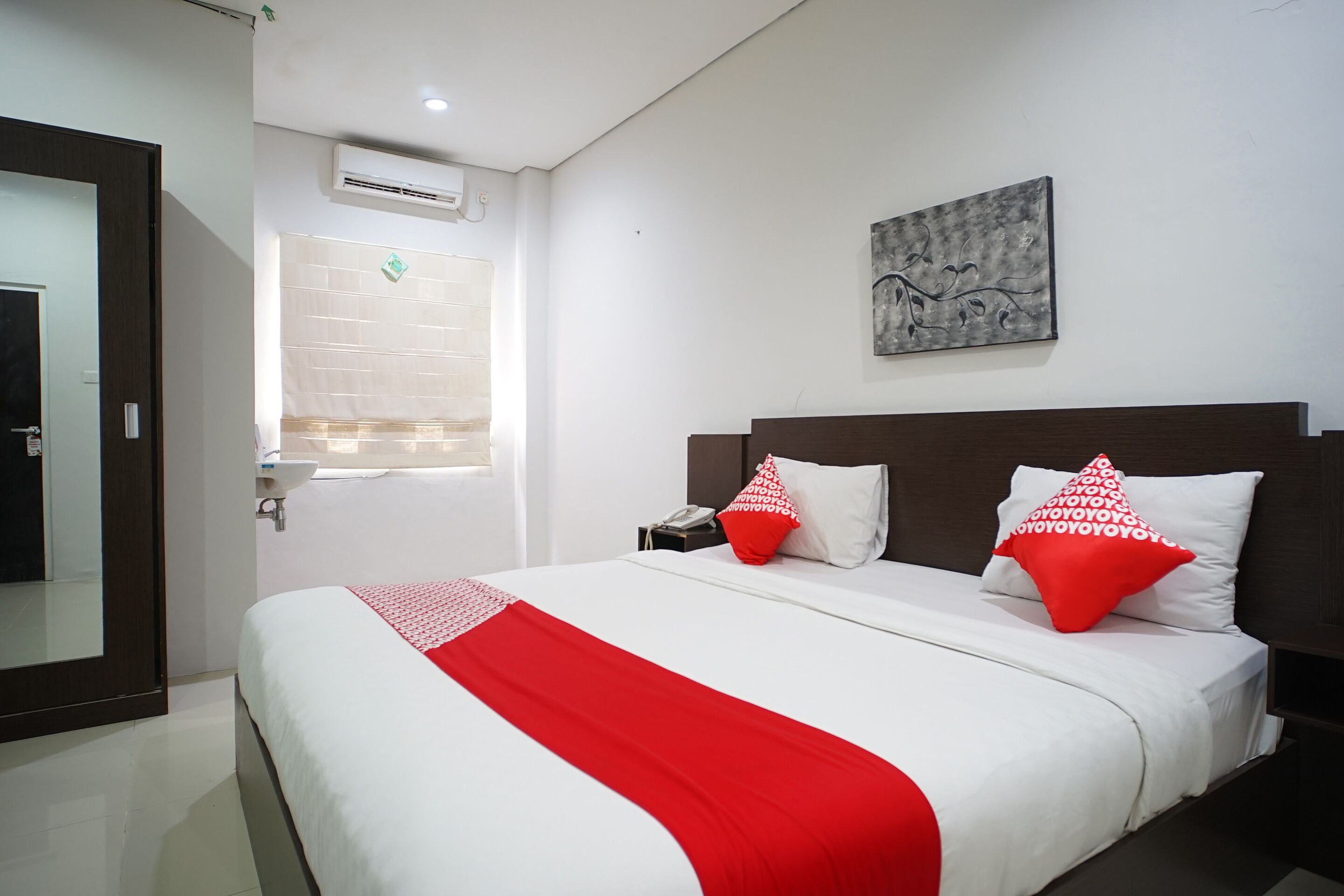 standard double room | free wifi, bed sheets
