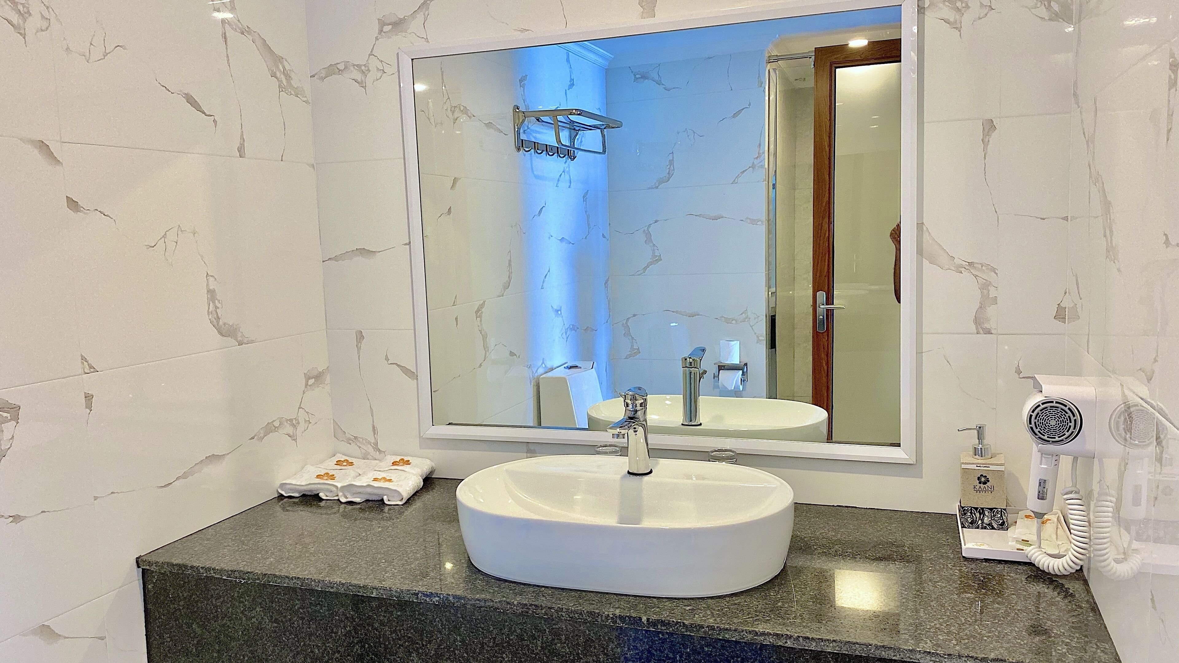 Photo - Kaani Palm Beach