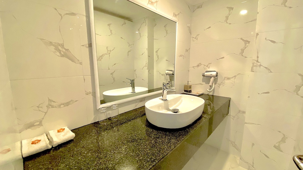 Kaani Palm Beach by null