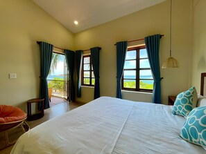 ห้องดีลักซ์สวีท, วิวทะเล | Wi-Fi ฟรี, ผ้าปูที่นอน