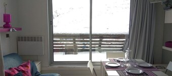 Studio for 4 in Piau-Engaly with balcony and slope view