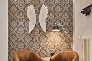 Interior - GuestHost - Comfortable and cozy apartment full of design details that can accommodate up to 6 people! Located at Porta Palazzo area, a multi-ethnic neighborhood and set of the oldest flea market in Italy, the historic Balon on Saturday morning. Torino-D (Torino)