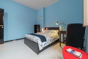 3 chambres, fer et planche Ă repasser, Wi-Fi, draps fournis
