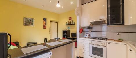 Microwave, oven, stovetop