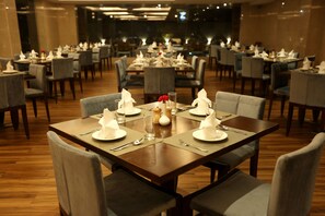 Restaurant - Resort The Lohias (Candolim)