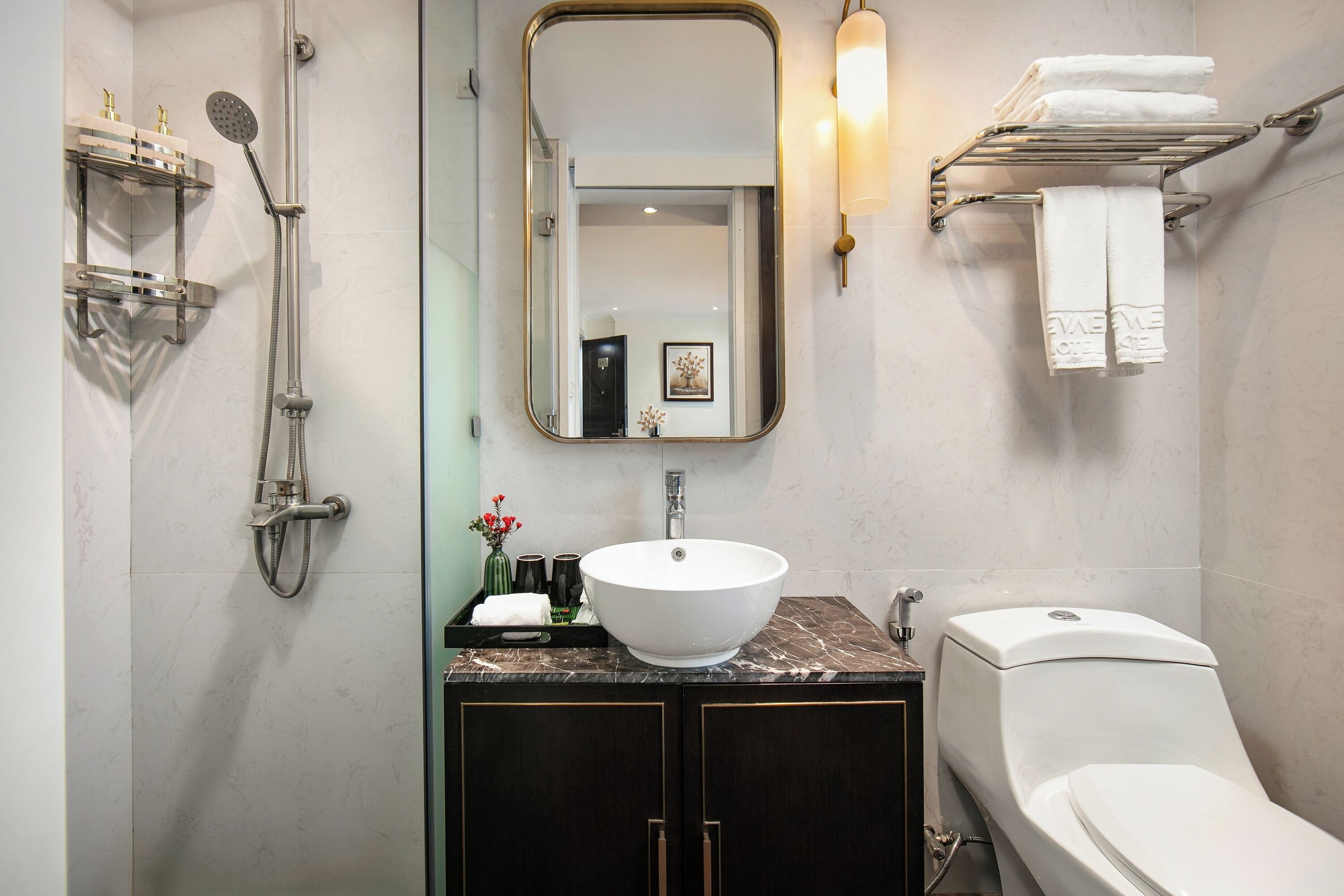 shower, free toiletries, hair dryer, slippers