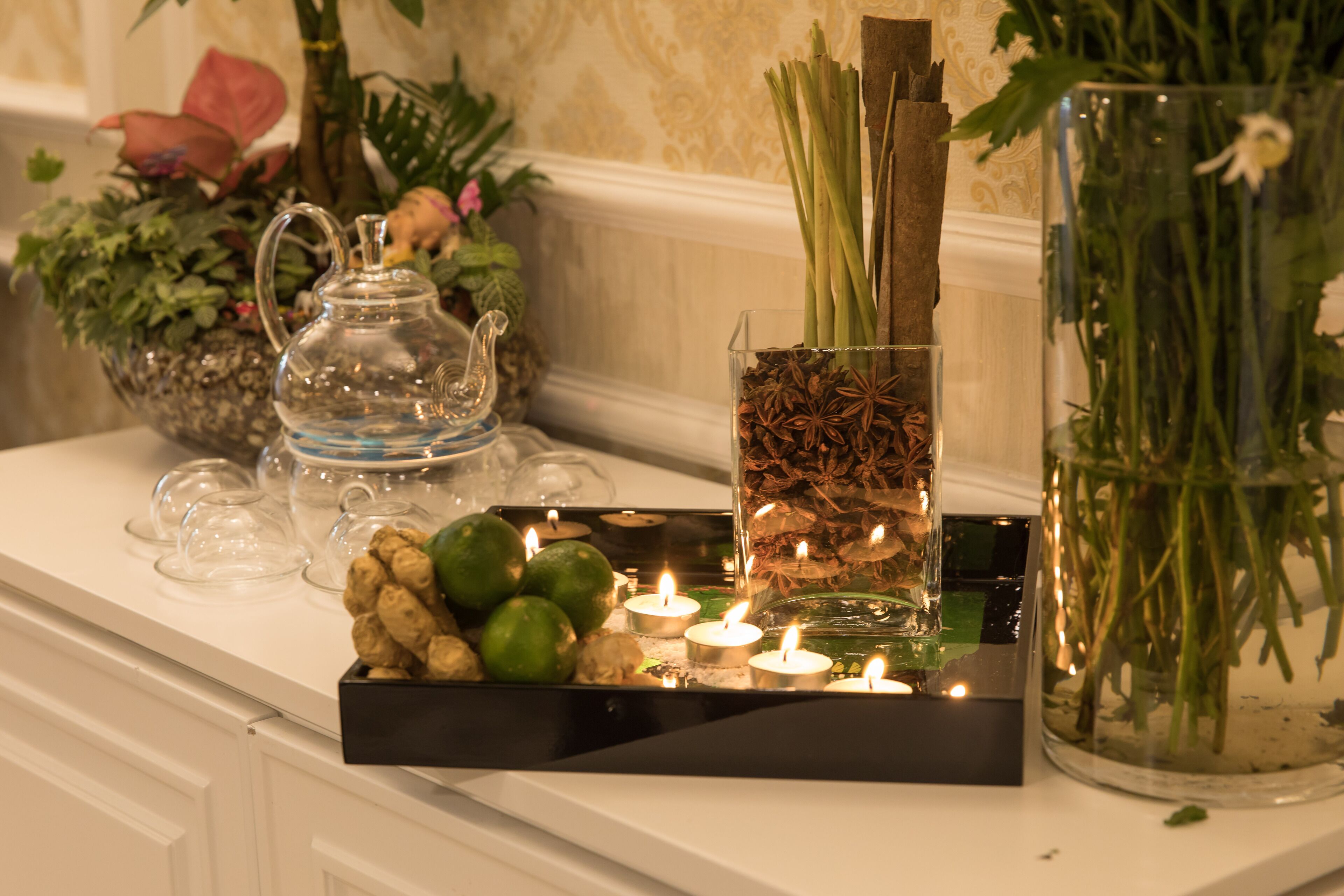 body treatments, thai massages, body wraps, body scrubs, facials