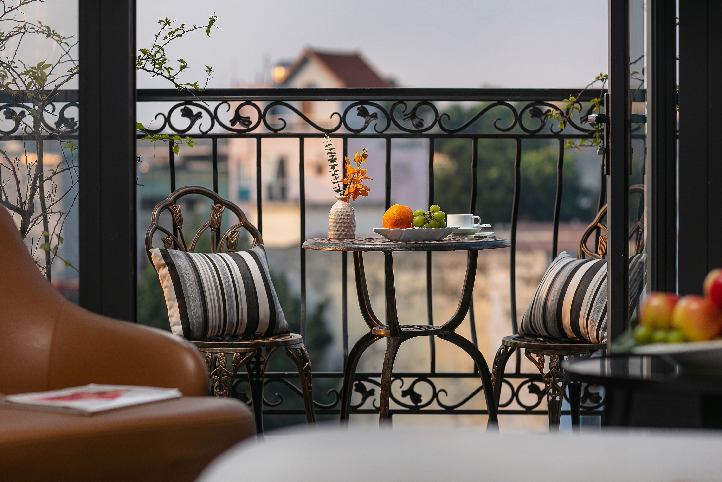 city-view terrace suite | terrace/patio