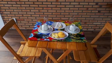 Café da manhã grátis todos os dias