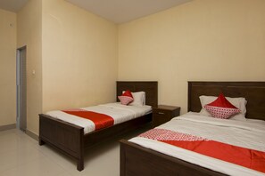 Free WiFi, bed sheets