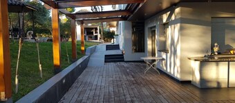 Spectacular villa with private pool and large spaces 