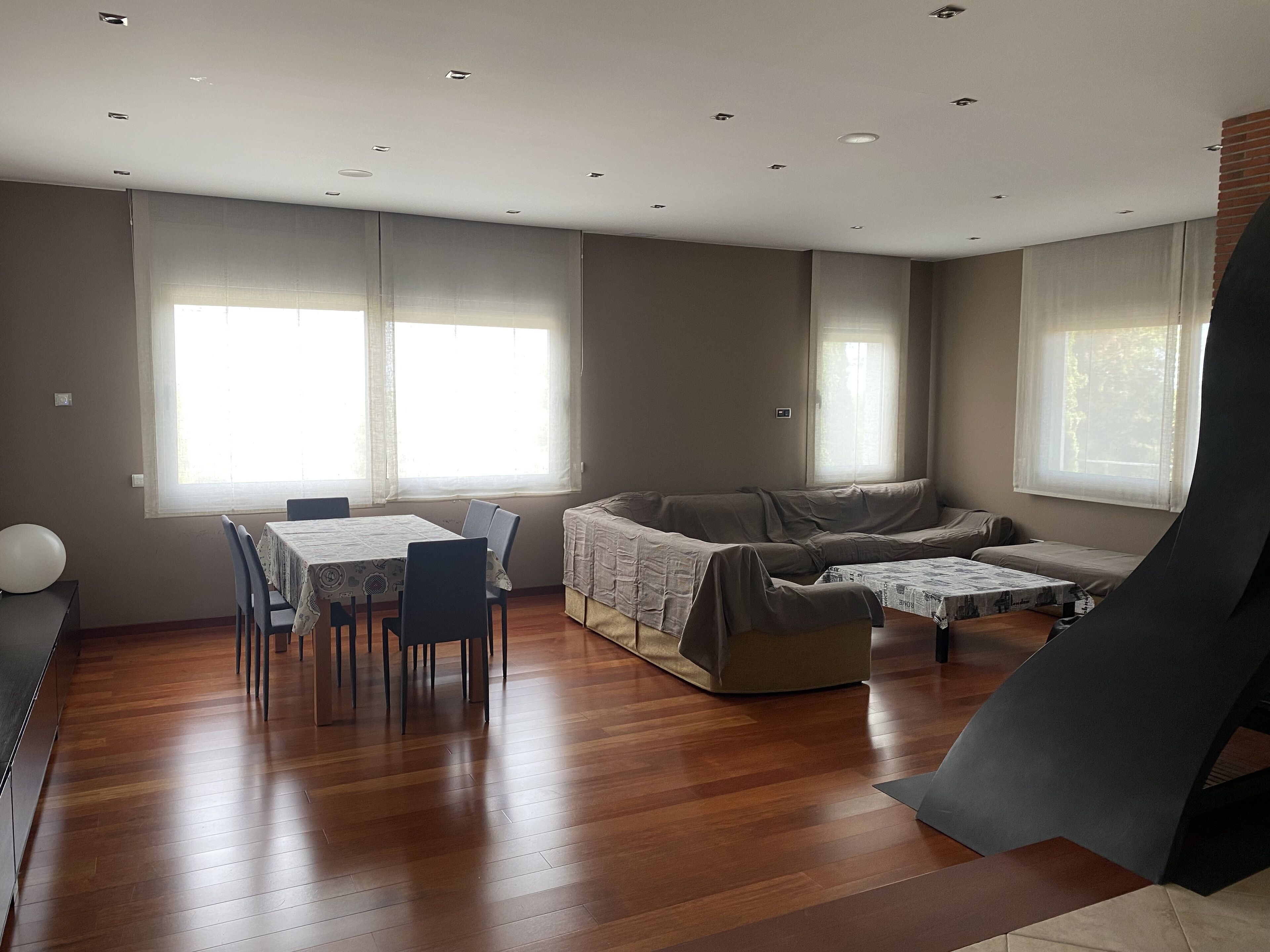 Espectacular Villa Con Piscina Privada Y Amplios Espacios - Caldes de Montbui