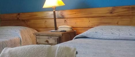 Quintuple Room | Minibar, bàn, khu vực làm việc phù hợp cho laptop, phòng cách âm