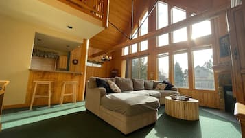 House, 2 Bedrooms | Living area