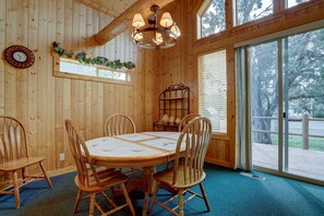 House, 2 Bedrooms | Dining