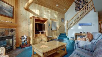 House, 2 Bedrooms | Living area