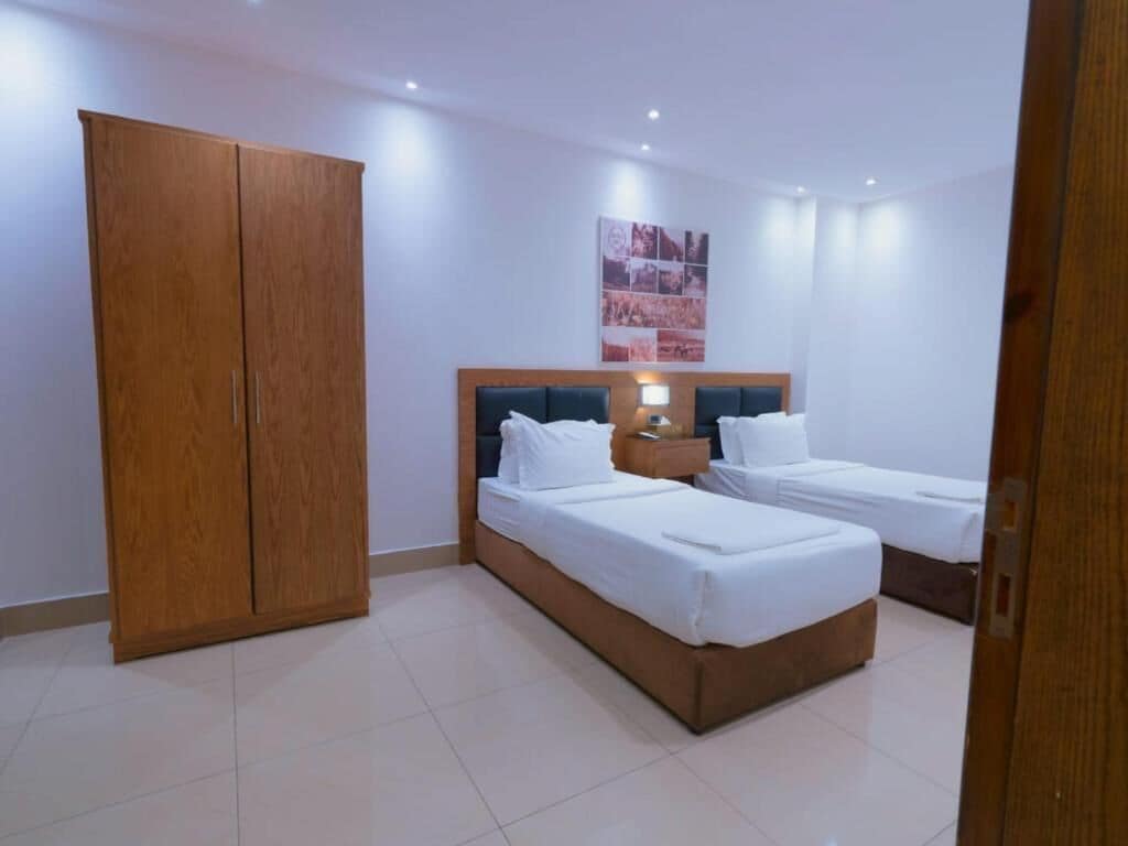Quarto casal ou duplo luxo | Roupas de cama premium, edredons de pluma, frigobar