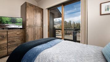 1 chambre, fer et planche à repasser, accès Internet, draps fournis