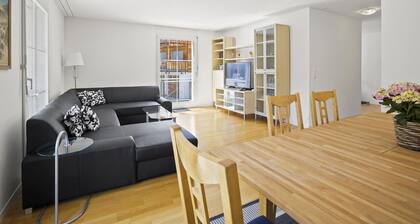 Schöne Wohnung für 6 Leute mit W-LAN, TV und Balkon