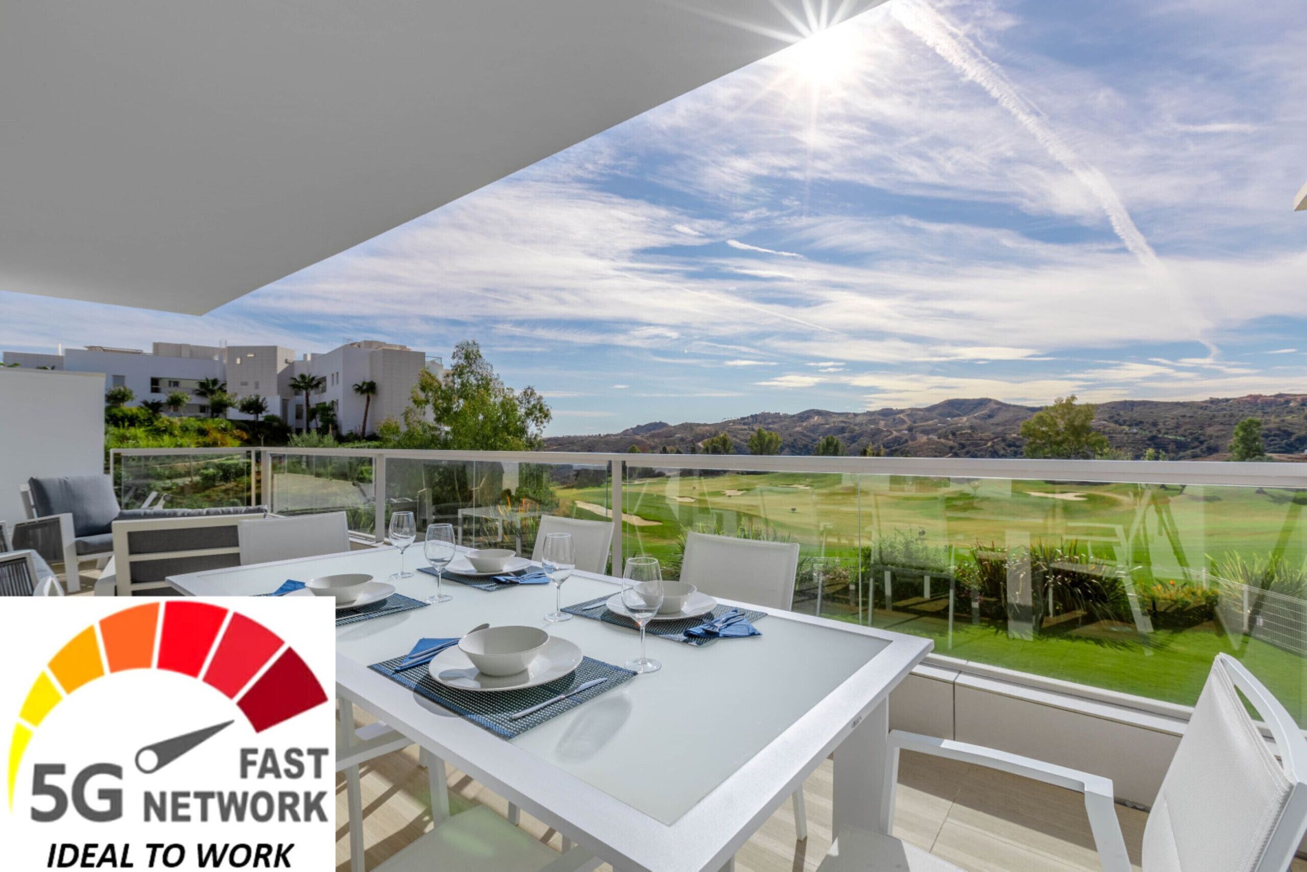 屋外ダイニングエリア