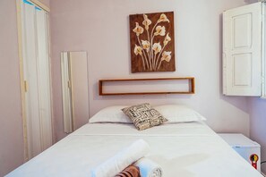 Quarto casal | Ferros/tábuas de passar roupa, Wi-Fi de cortesia