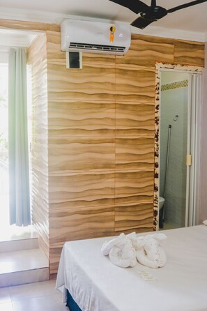 Tabla de planchar con plancha y wifi gratis