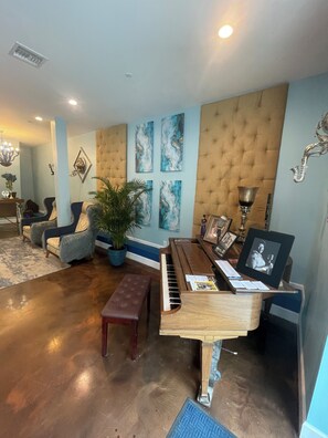 Lobby - Dunns Josephine Hotel (Miami)