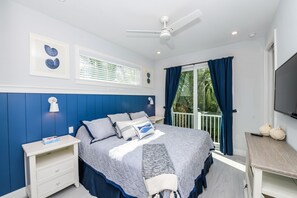 7 bedrooms, iron/ironing board, WiFi (free), bed sheets - Luxury Coastal Estate with Rooftop Deck, Pool and Gulf Views (Bradenton Beach)