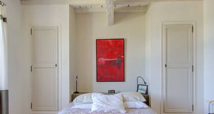 Provenzalisches Bauernhaus aus Stein mit Panoramablick & Pool- Saint-Restitut