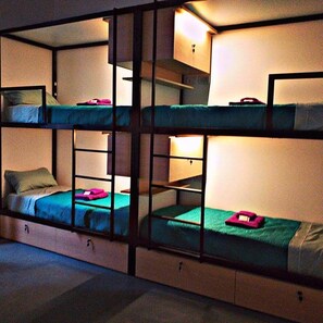 Basic Shared Dormitory, Mixed Dorm | Iron/ironing board, free WiFi, bed sheets - ilVero Hostel (Buenos Aires)