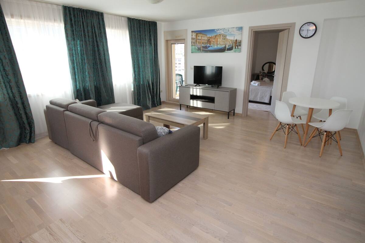 Luxury Apartment, 2 Bedrooms, Sea View | Living area | Flat-screen TV