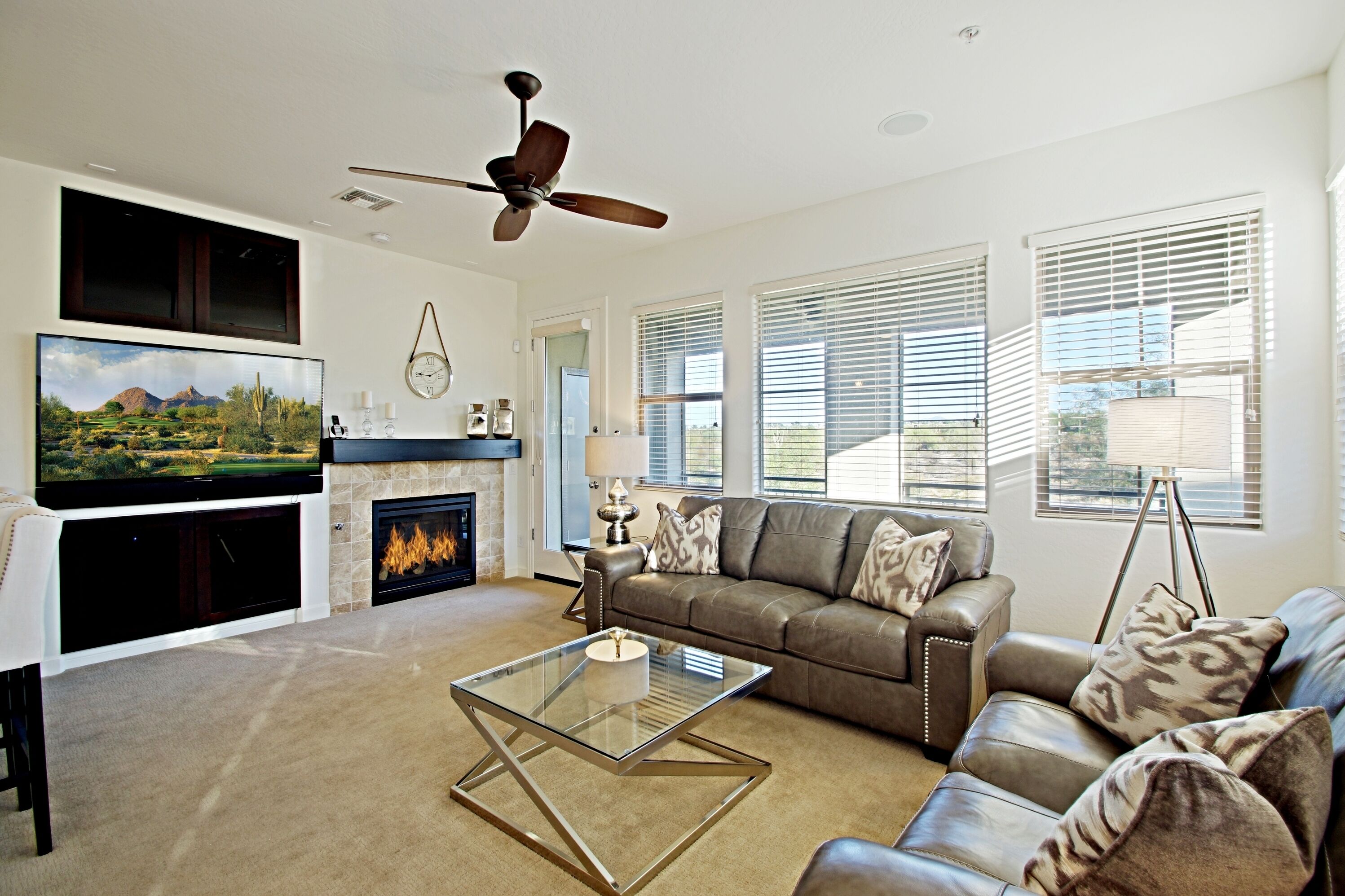 Extraordinary Views from Lovely 2 Bed Townhouse in North Scottsdale