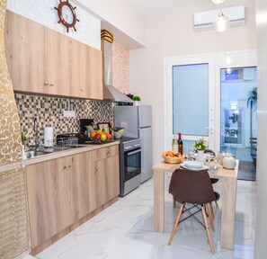 Romantisches Studio | Eigene Küche | Großer Kühlschrank, Mikrowelle, Ofen, Herdplatte