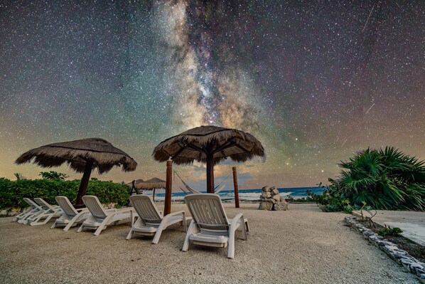 على الشاطئ، مناشف للشاطئ