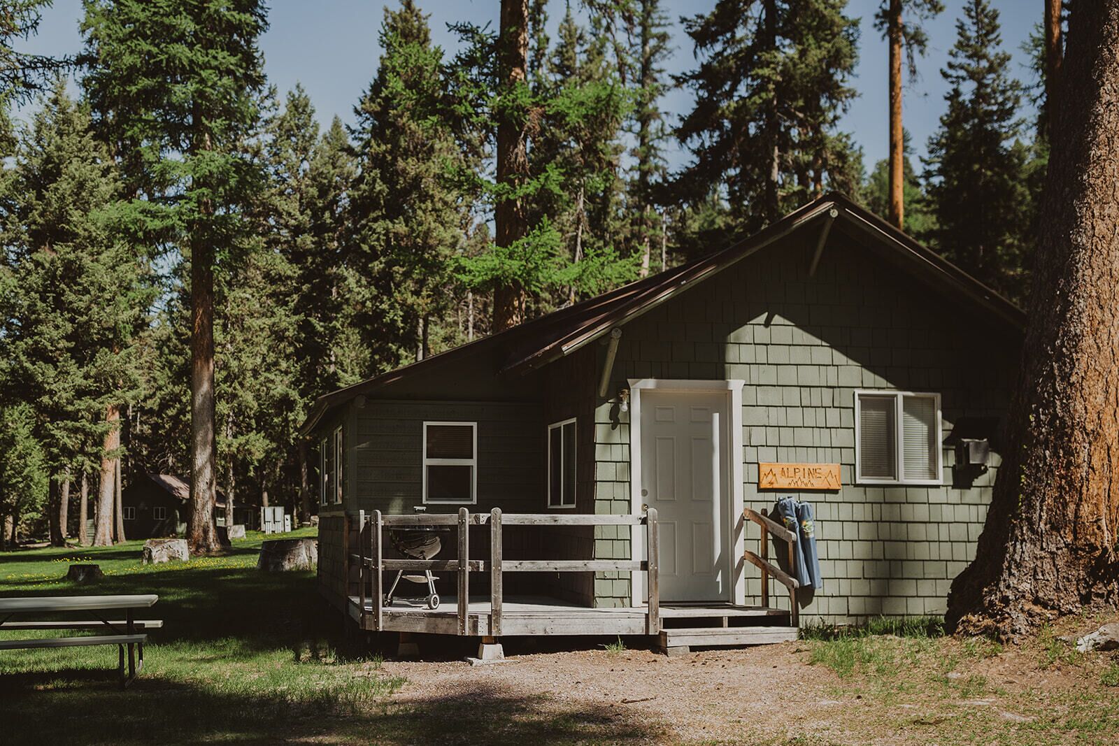 Alpine Cabin with a view of beautiful Seeley Lake at Tamaracks Resort