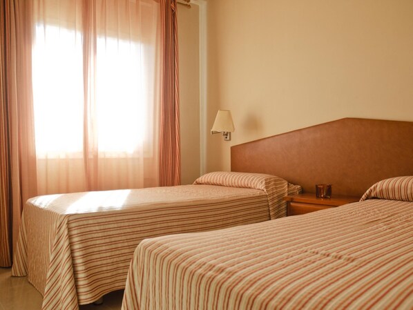 1 bedroom, iron/ironing board, bed sheets