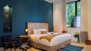 Enkeltrom – deluxe, badekar | Dundyner, minibar, safe på rommet og skrivebord