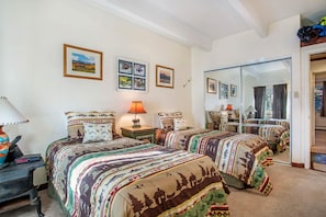 3 habitaciones, tabla de planchar con plancha y wifi gratis 