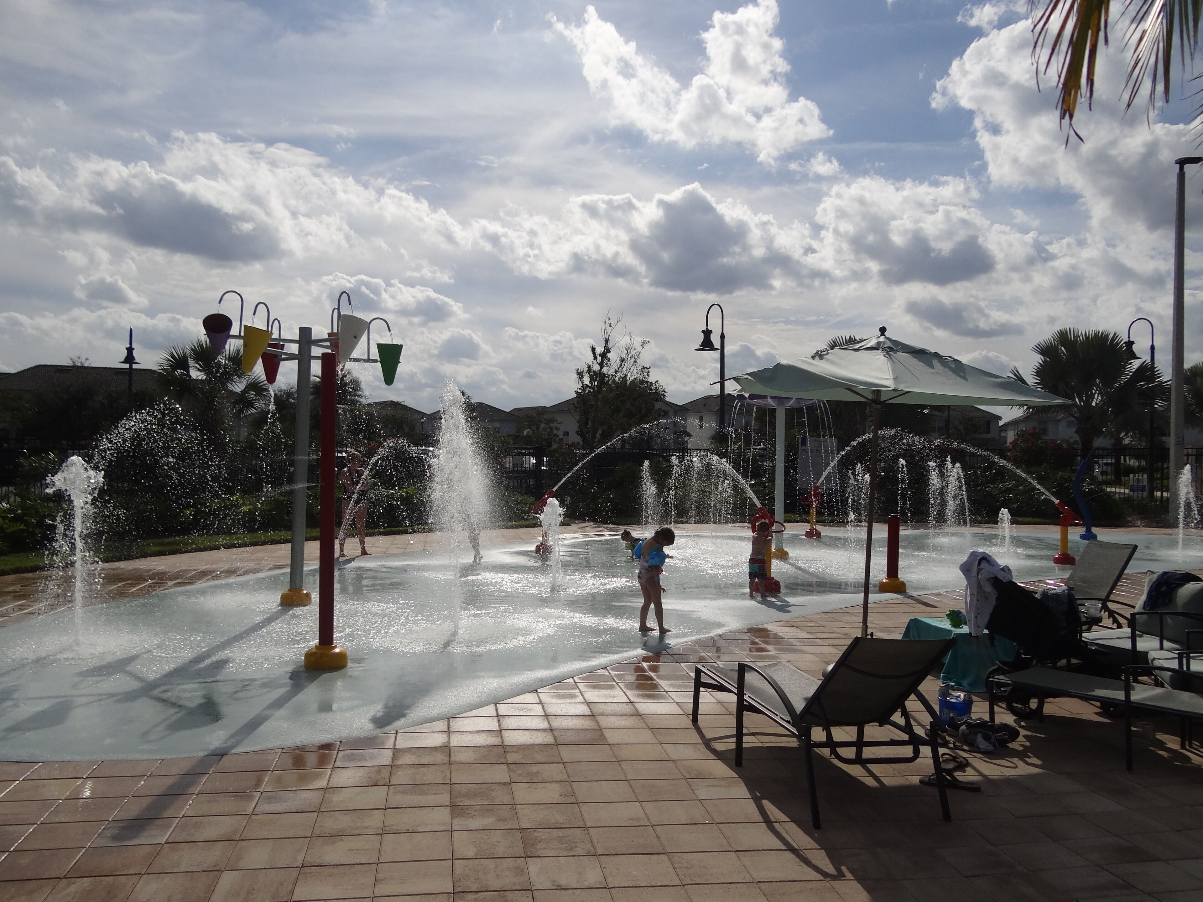 المنطقة المحيطة بالمنشأة