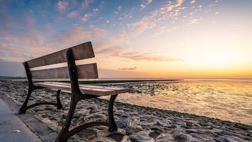 In Strandnähe, Liegestühle